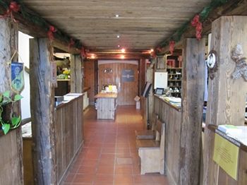 Vakantieboerderij Podere Riosto Cantina&agriturismo Pianoro