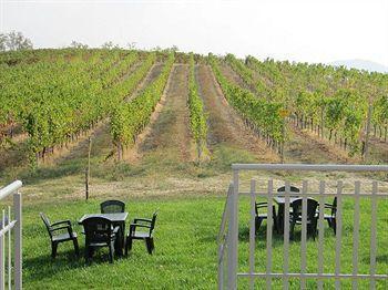 Podere Riosto Cantina&agriturismo Bauernhof Pianoro